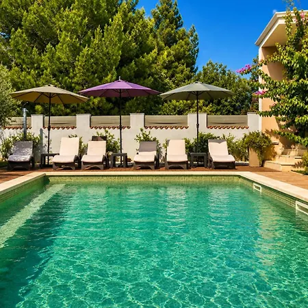 House Pool Retreat